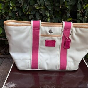 RARE Y2K Coach White and Pink Tote Bag